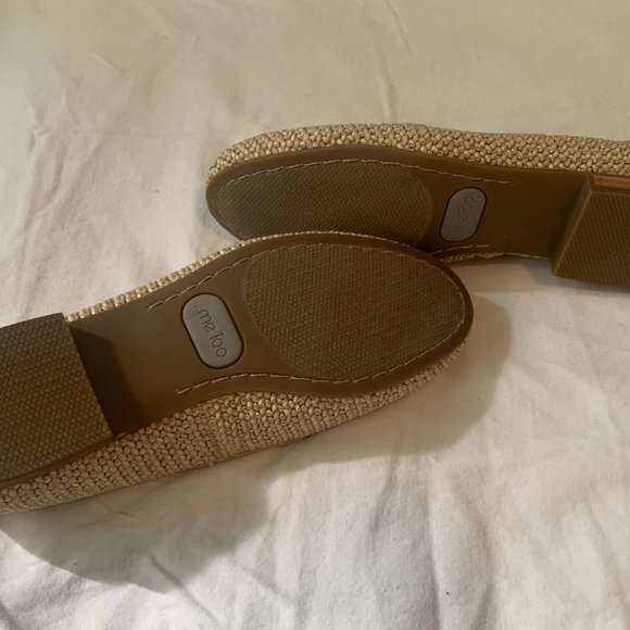 ...me Too Textured Flat   Size: 7.5M      Color: Beige - Picture 3 of 4